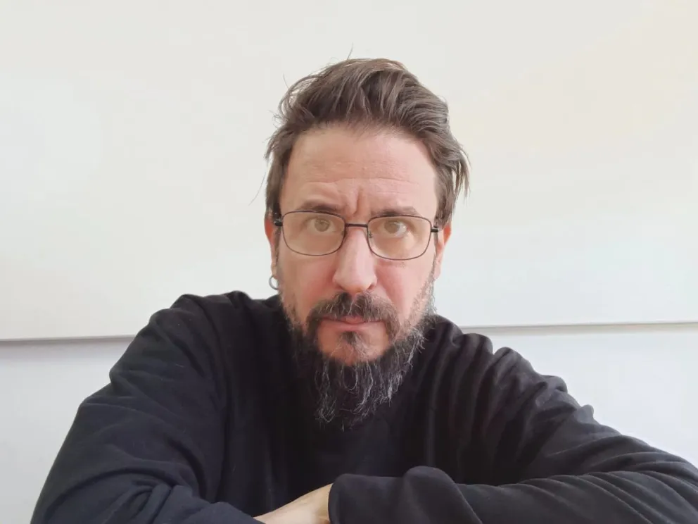 No era su intención, pero Andrés Vaccari escribió “la novela de Milei”