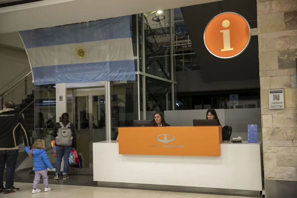 Administrador del aeropuerto de Bariloche, sobre el Puyehue: “Es una alarma latente”