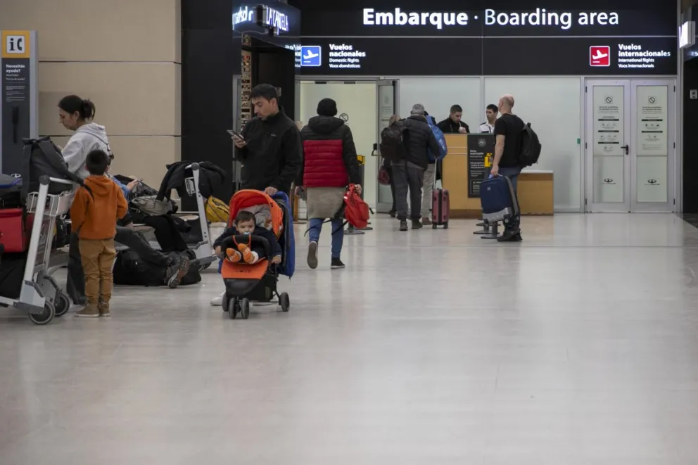 La medida impacta en el despegue de vuelos de los aeropuertos en todo el territorio nacional. Foto: archivo