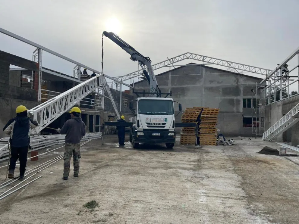 Avanza la construcción del Centro Cultural Social y Deportivo número 5 