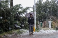 Se cumplió el pronóstico y se largó la nevada en Bariloche