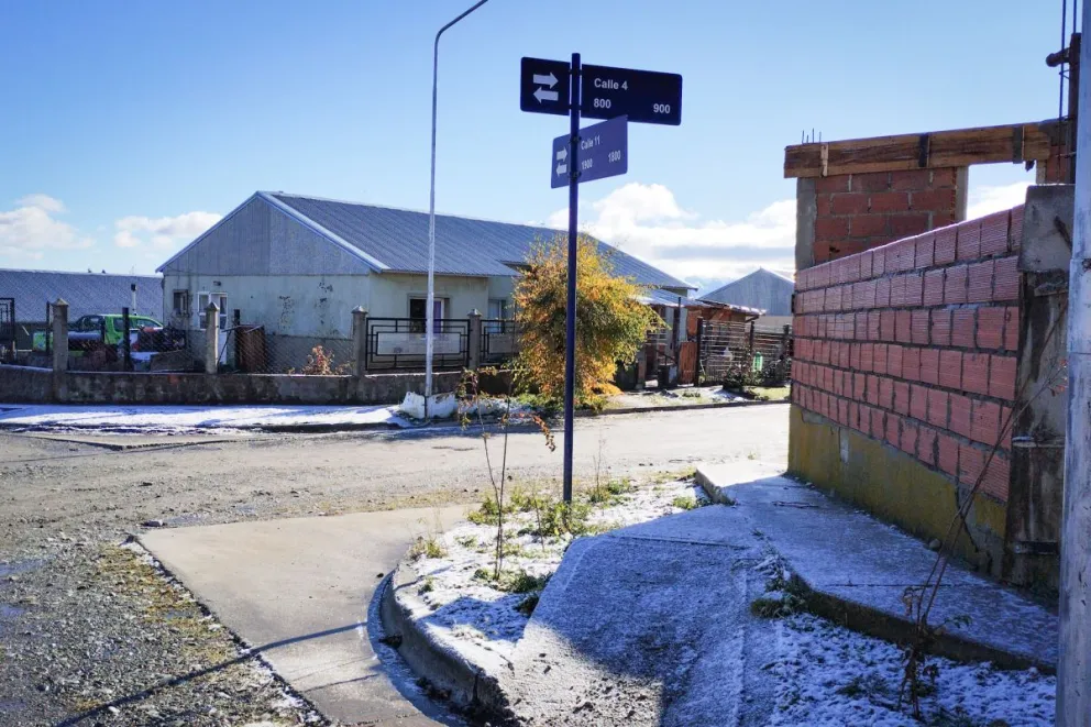 Aunque hubo numerosos allanamientos, sigue suelto el asesino del joven de 22 años en Bariloche