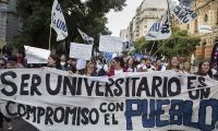 Gremio de docentes universitarios convocó a un paro nacional por 48 horas