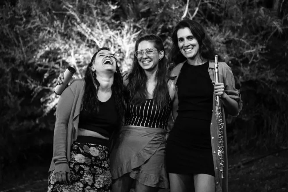 Dúo Suárez-Casalla, el trío Kiriba, Lejos Neptuno y Buena Madera en Mini Festival