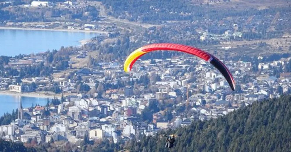 Los parapentistas quisieron oficializar la actividad que realizan desde hace 30 años