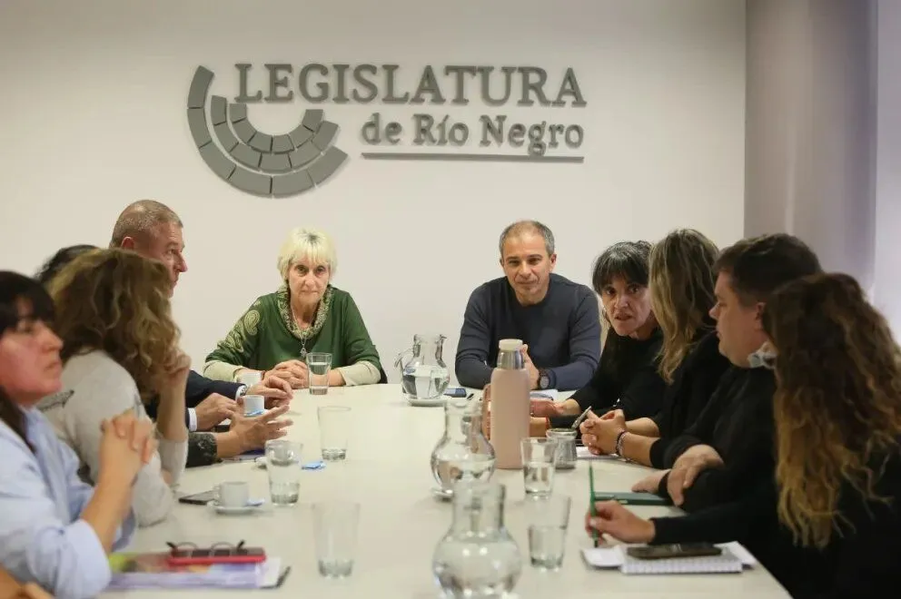 Unifican criterios para combatir el juego ilegal en adolescentes