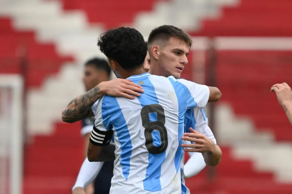 La Selección Argentina Sub-23 goleó a Paraguay por 4-0