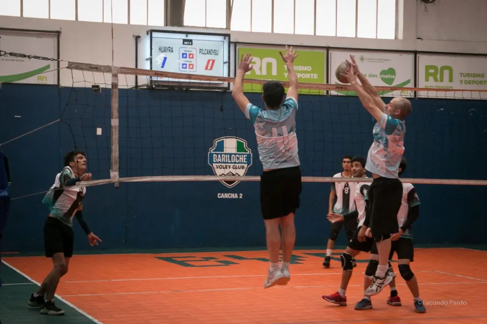 Hubo vóley de mayores en la ciudad con la novena de la Liga de Bariloche