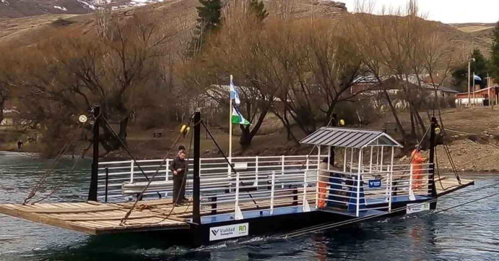 La balsa de Villa Llanquín está funcionando con normalidad