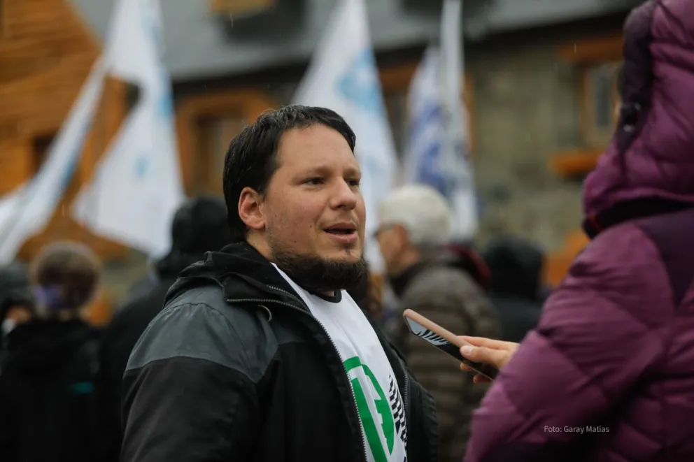 “En Bariloche ciento treinta trabajadores corren peligro de quedar en la calle”