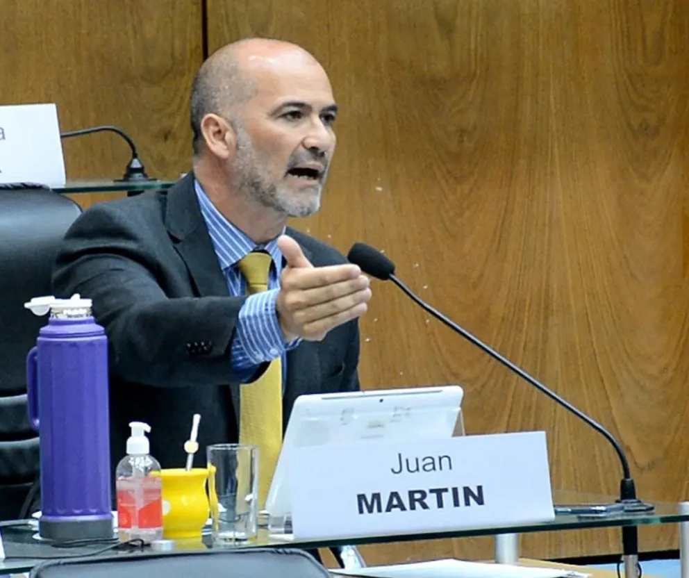 Paro de la UnTER: “Otra vez somos todos rehenes de un grupito de sindicalistas extorsionadores”