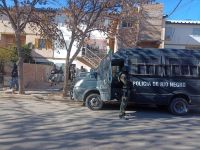 La Policía de Río Negro desarticuló una peligrosa banda criminal en 16 allanamientos simultáneos