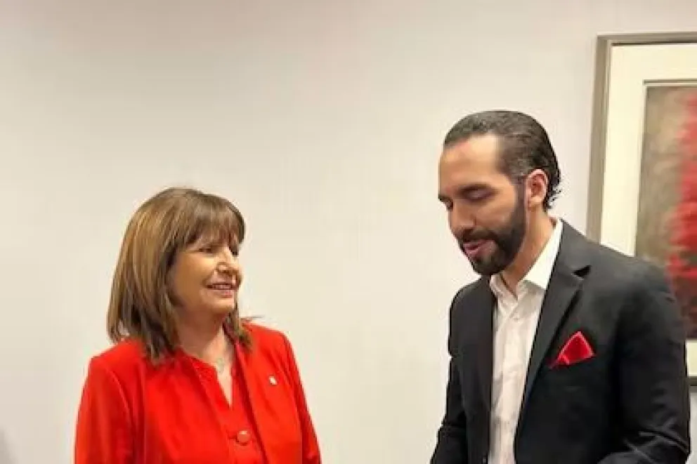 Encuentro en El Salvador: Patricia Bullrich se reunirá con Bukele y visitará los CECOT