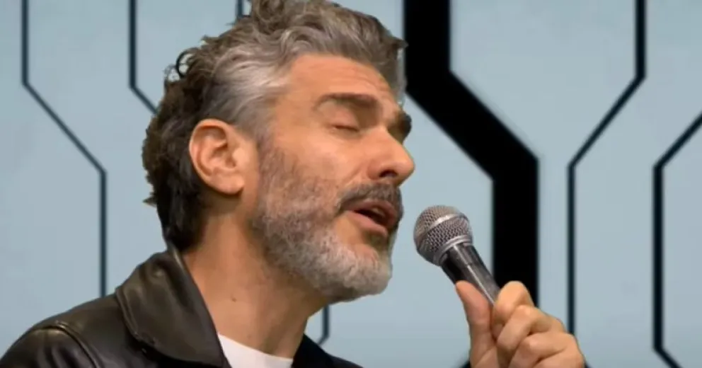 El video viral de Leo Sbaraglia cantando un hit de los 90: “Nunca me gustó hasta hoy”