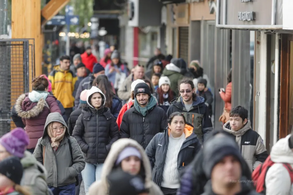 Expectativas de temporada alta en Bariloche a pesar del impacto de la recesión