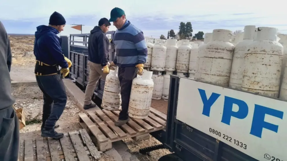 Las garrafas del Plan Calor llegan a la Región Sur