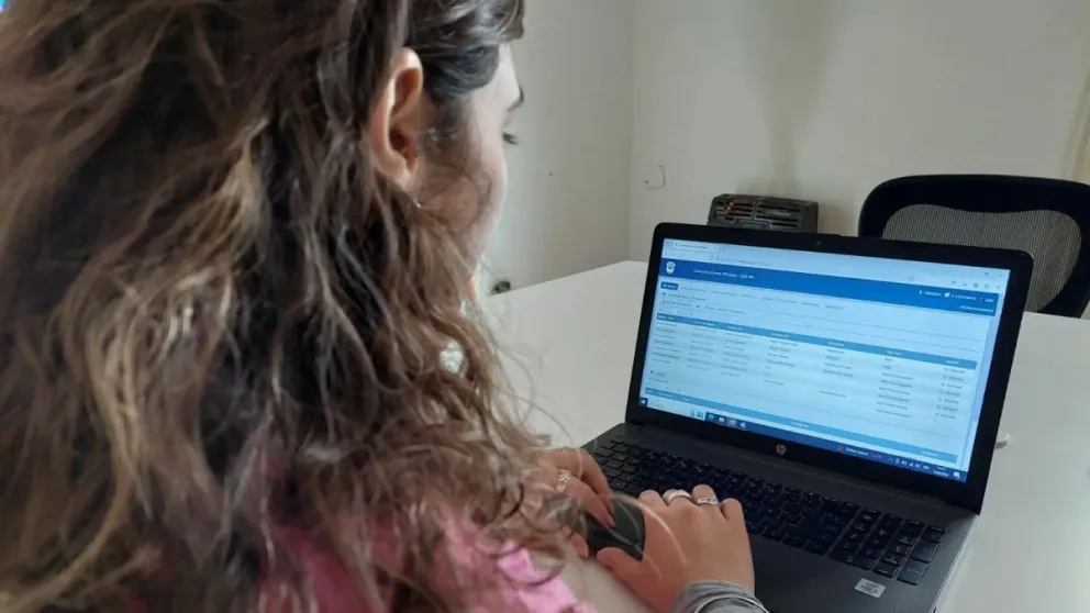 Avanza la implementación de los documentos electrónicos