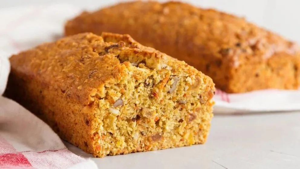 Una receta original para la merienda: budín de zapallo y zanahoria 