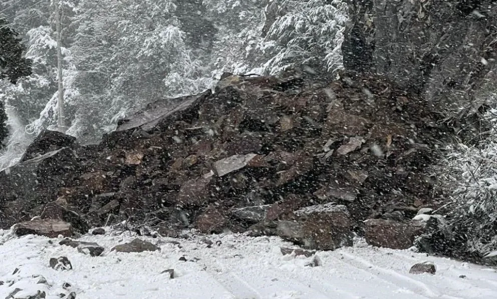 Derrumbe en la ruta provincial 79: tránsito interrumpido