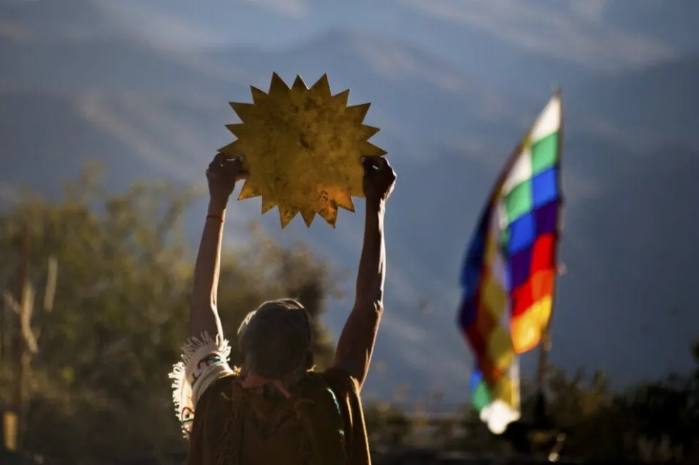 El Gobierno contra las celebraciones de los pueblos originarios
