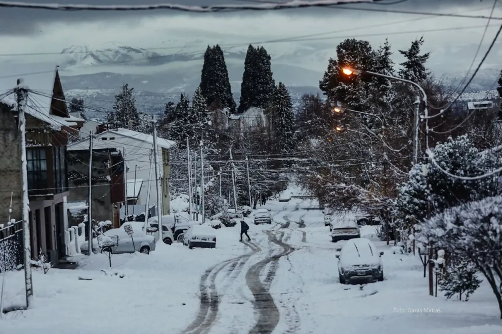 ¿Seguirán las nevadas durante el fin de semana en Bariloche?