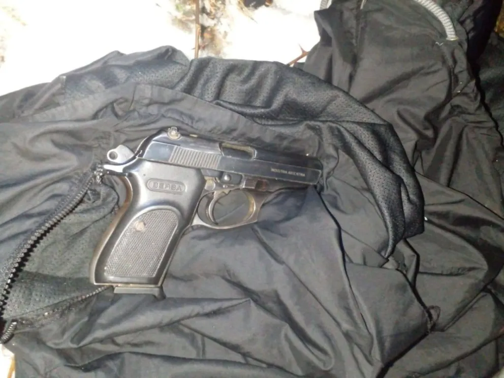 Prisión preventiva por portación de armas de guerra a los dos detenidos del viernes