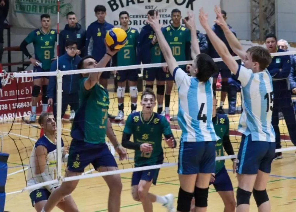 El barilochense Juan Cruz Iraldi presente en el triunfo ante Brasil