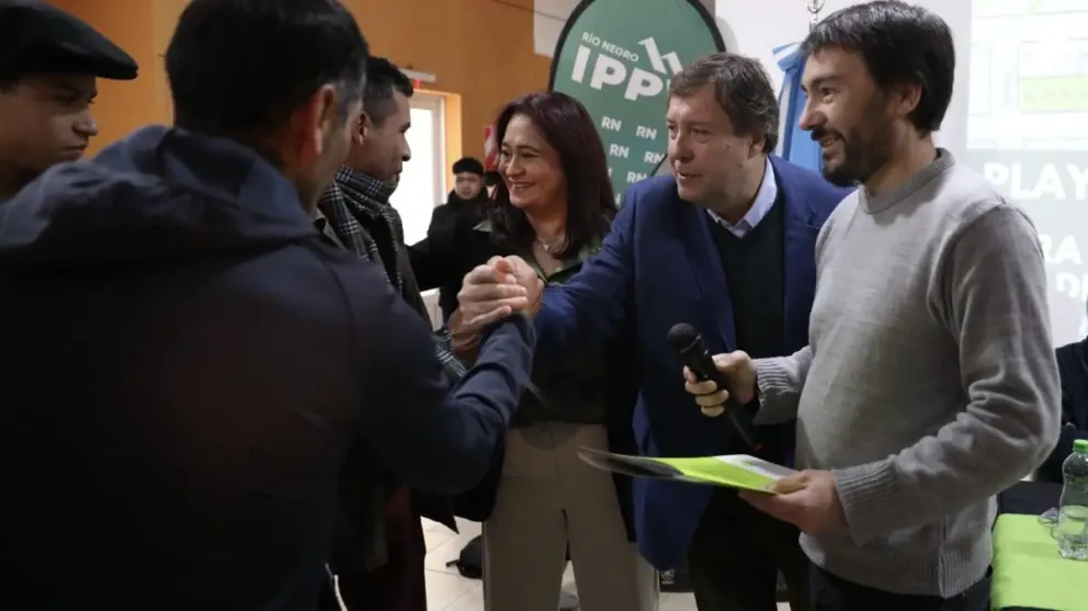 Futuro energético: Weretilneck destacó avances y oportunidades 