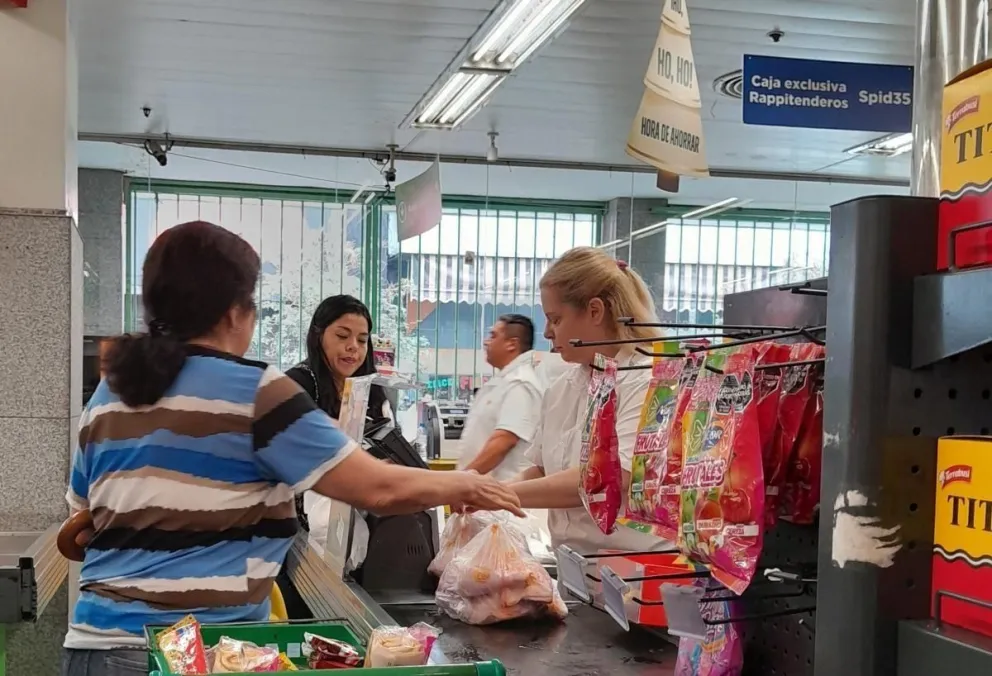Paritarias: el salario básico de los empleados de comercio será de 858 mil pesos
