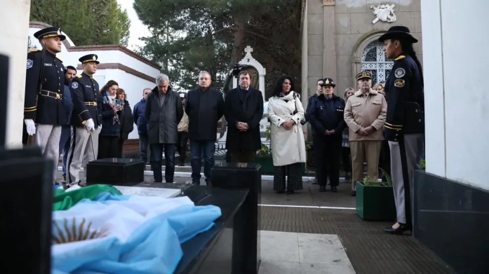 "Castello guía el accionar de esta generación que gobierna la provincia"