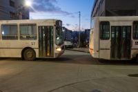 Otra unidad de Mi Bus averiada en pleno centro de Bariloche
