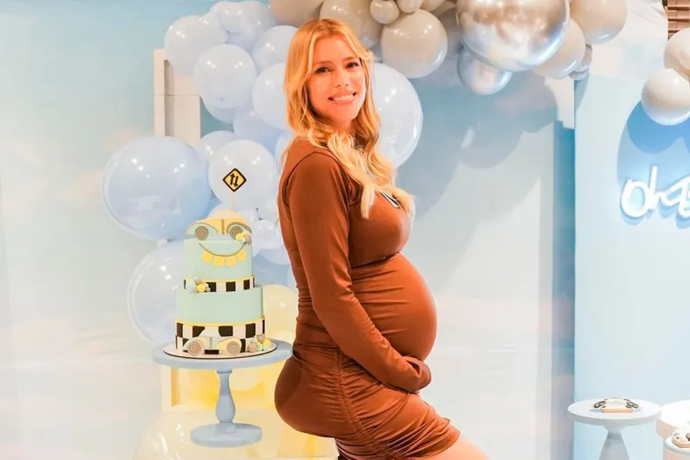 Nicole Neumann mostró cómo fue el primer baño de su hijo Cruz