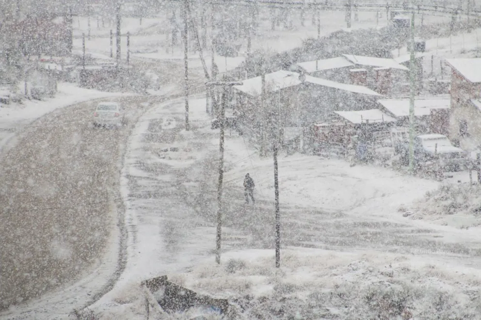 Ampliaron la alerta y podría nevar hasta el viernes en Bariloche