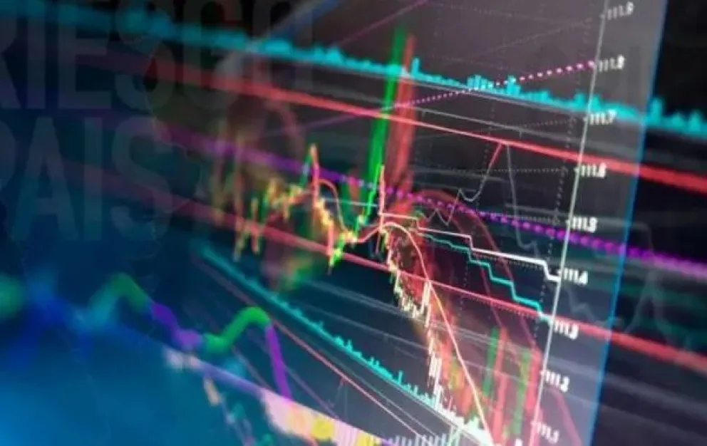 Crisis en los mercados: subió el riesgo país y se hundieron las acciones y bonos 