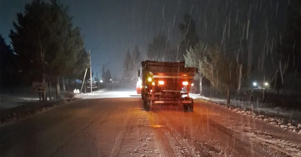 Extrema precaución y uso obligatorio de cadenas en zonas altas de Ruta 40