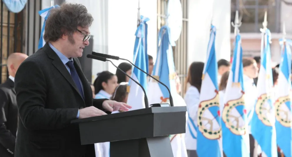 Plan de Alfabetización: Milei anunció que todos los docentes del país serán evaluados
