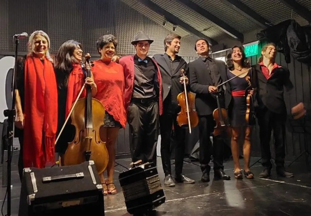 La Patagonia Tango desafía al frío con otra edición de La Violetera