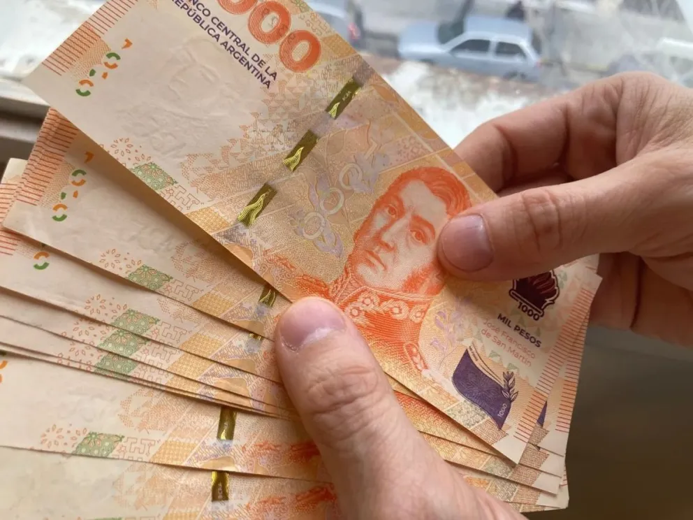 Convocatoria para discutir una actualización del Salario Mínimo