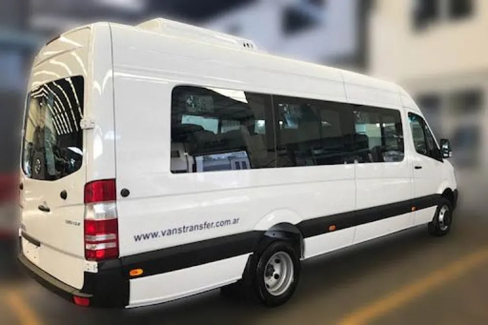 Quieren habilitar un servicio de transporte “compartido” con camionetas de hasta 19 pasajeros