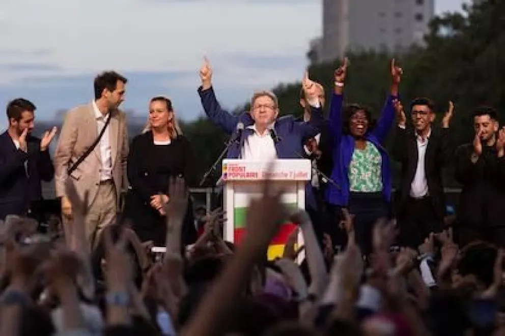 Cambios inesperados en la política francesa: la Izquierda dió el batacazo y relegó a un tercer lugar a Le Pen