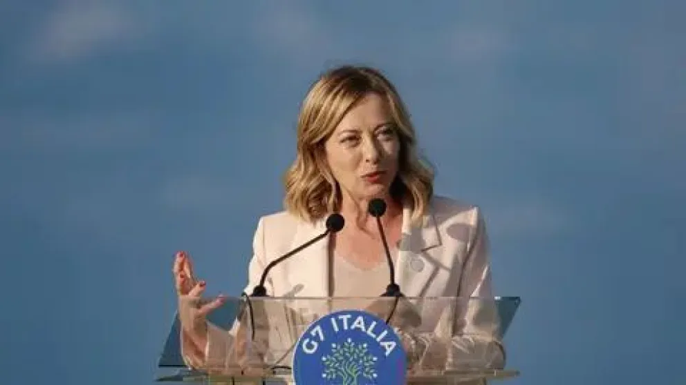Italia: Meloni ofrece pagar mil euros al mes durante cinco años a las mujeres que no aborten