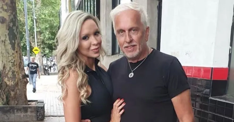 ¡Papelón! Andrés Nara contrató a una mujer para un trío con su esposa y la noche terminó en escándalo