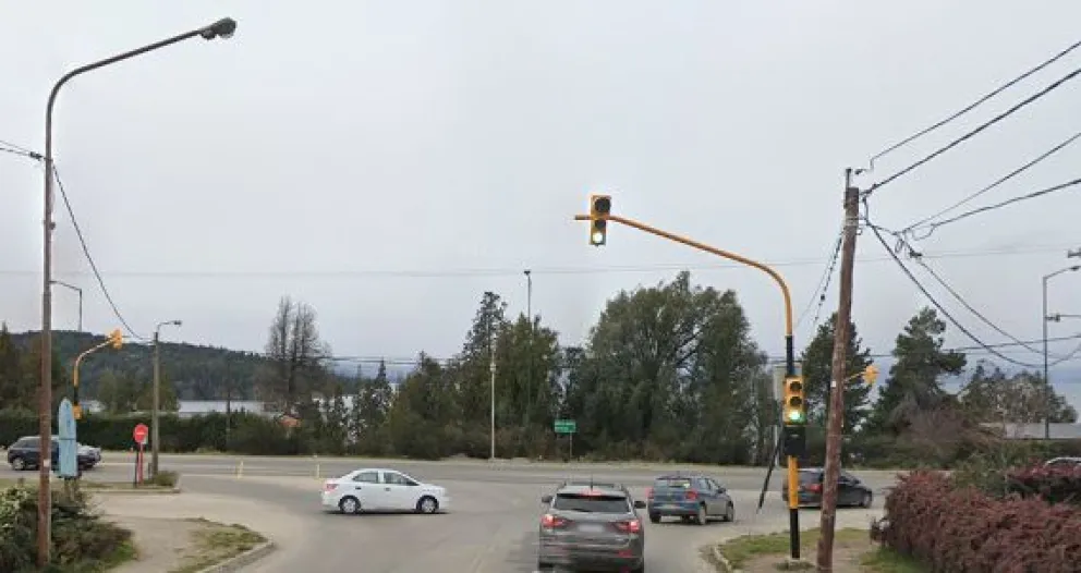 Los semáforos del kilómetro 8 permanecerán intermitentes para favorecer el flujo de vehicular