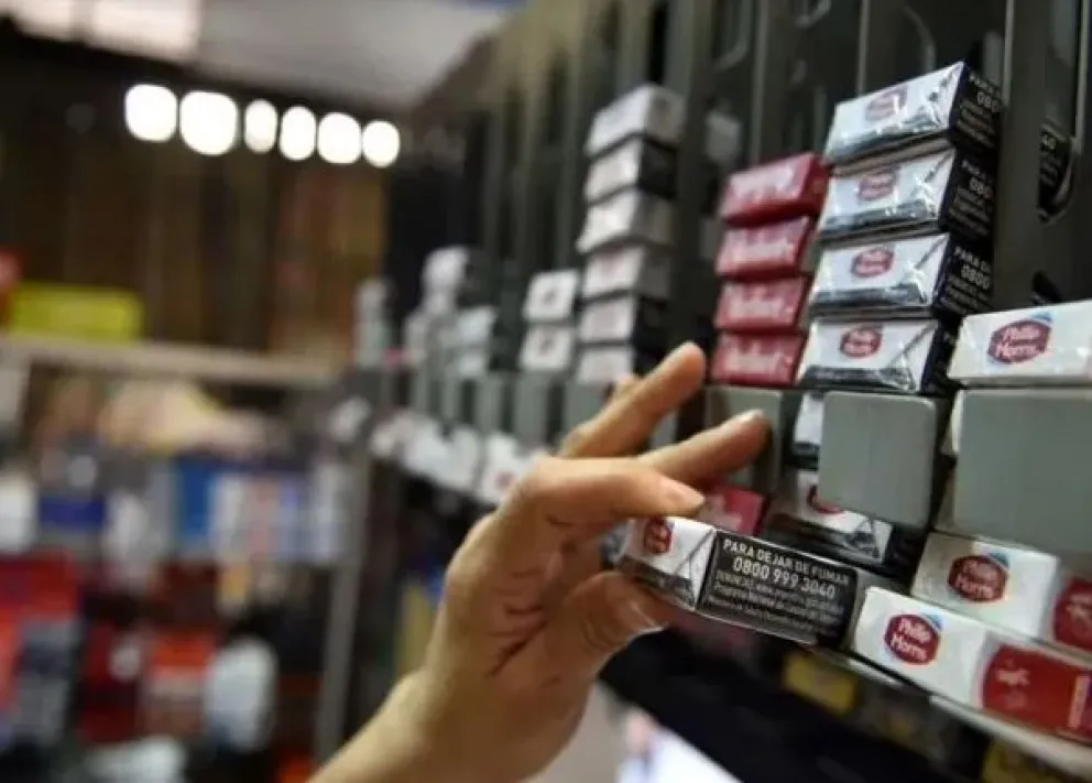 Aumentan precios de cigarrillos tras nuevo impuesto