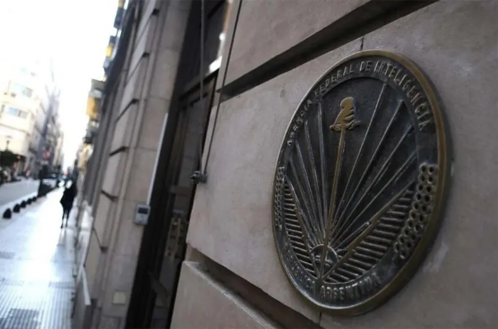 El Gobierno disuelve la AFI y creó nuevamente la SIDE