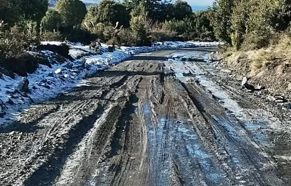 Luego del temporal se complica el tránsito en la provincial Nº61