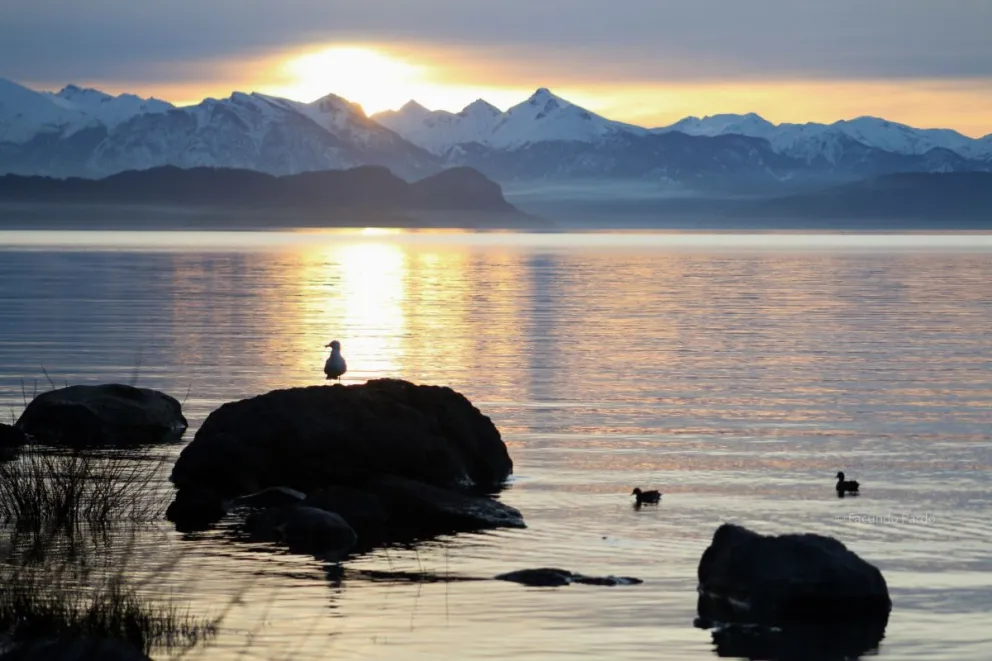 Atardecer de novela en Bariloche: ¿Antes del diluvio?