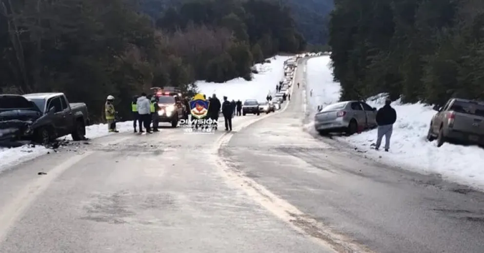 Habilitaron la Ruta de los Siete Lagos tras el accidente donde murió una barilochense
