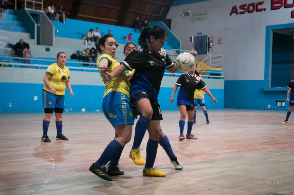 Las mujeres de ADeFul van por otra fecha