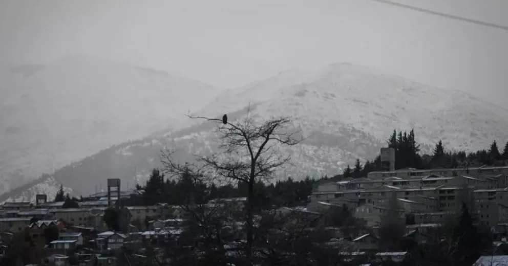 Alertan por frío extremo para mañana en Bariloche: nivel amarillo